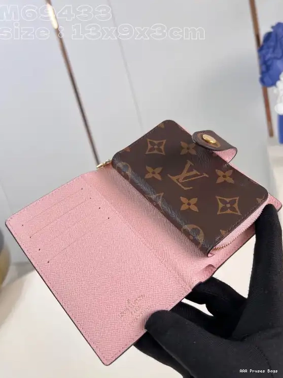 AAA Replica Ru cm Juliette LOUIS WALLET-13*9*3 VUITTON 0601